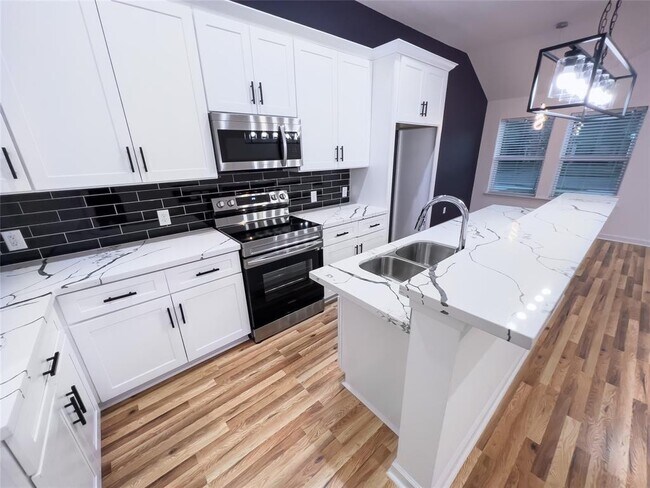 Foto del edificio - 5415 Myrtlewood St