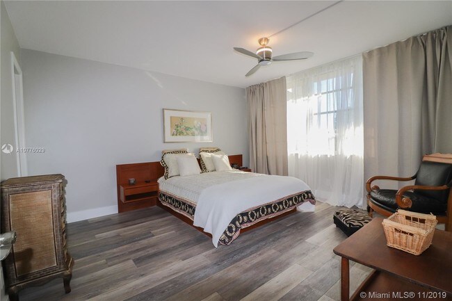 Foto del edificio - 3150 W Rolling Hills Cir