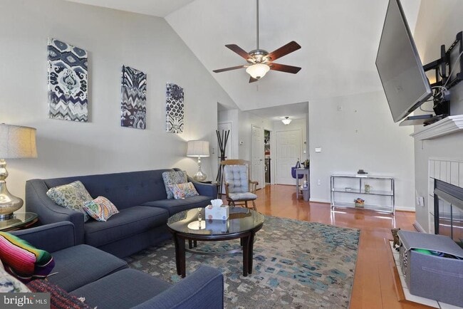 Building Photo - 5960 Millrace Ct