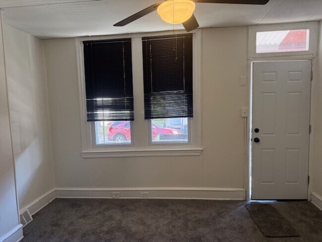 Foto del edificio - Germantown Home Available Now