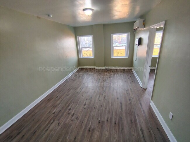 Foto del edificio - 408 N Wayne St
