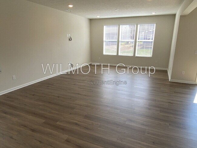 Building Photo - 16364 Pruett Ln