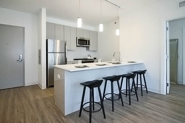Foto del edificio - 810 W Van Buren St