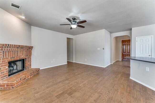 Foto del edificio - 2204 Speidel Dr