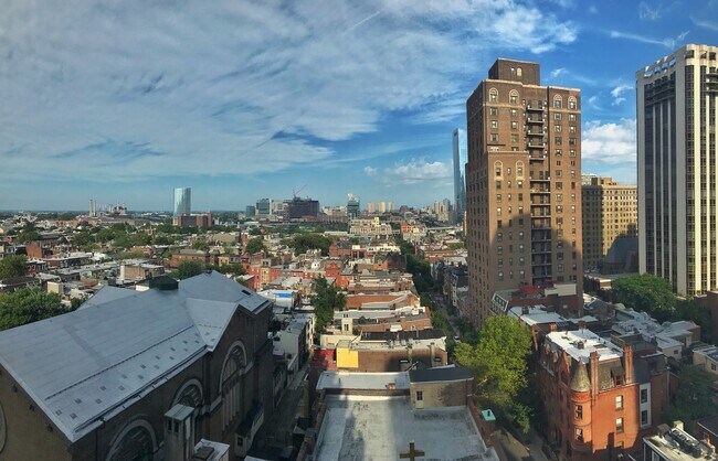 view of center city and Penn - 224 W Rittenhouse Square