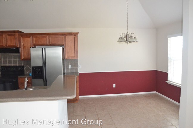 Building Photo - 3 br, 2 bath House - 2404 Arbor Dr