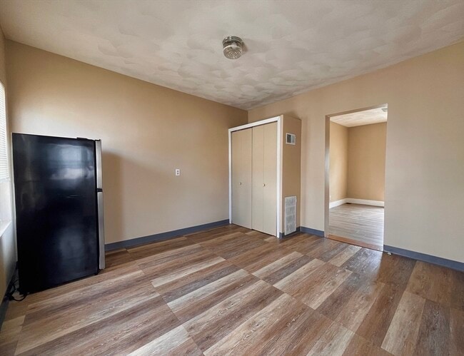 Foto del edificio - 25 Oakland Ave