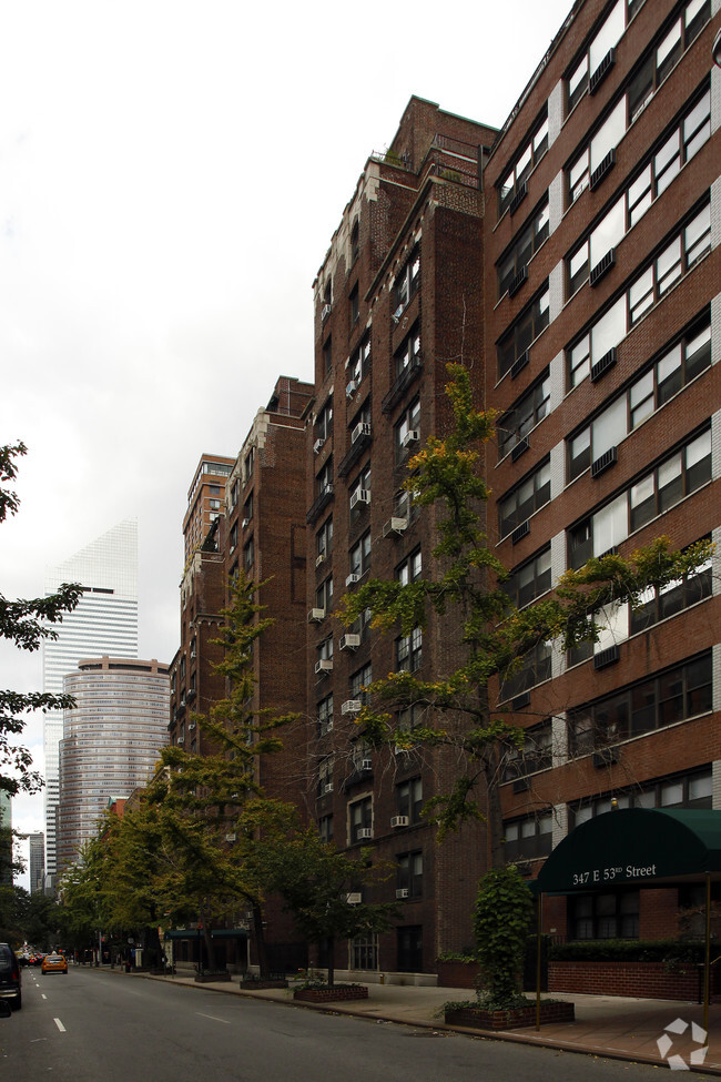 Foto del edificio - Sutton Place