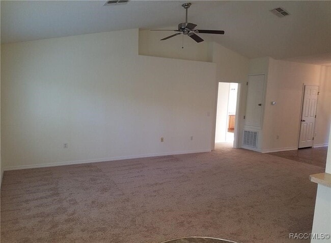 Building Photo - 12 Bellis Ct