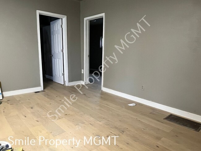 Photo - A nice house with 3 beds rooms and 1.5 baths.