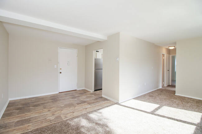Foto del edificio - 292 Pequot Ave