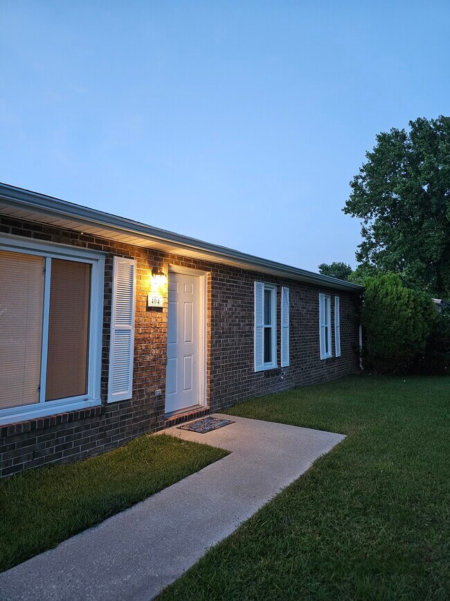 Iluminación exterior - 404 Rams Rd