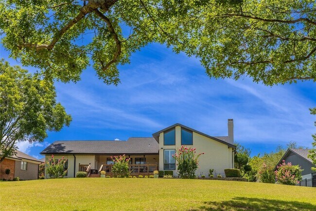 Foto del edificio - 224 Sovereign Ct