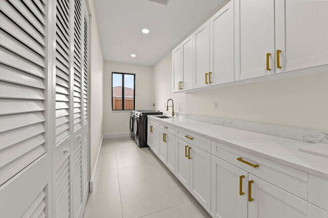 Photo - 621 NW 42nd Ave (Coconut Creek, FL) House