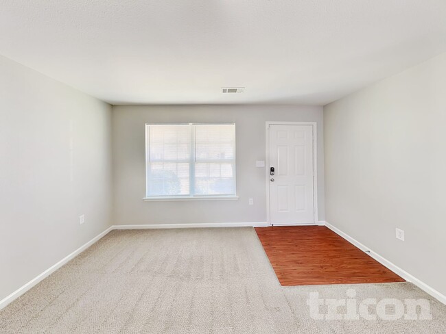 Foto del edificio - 4826 Manchineel Ln