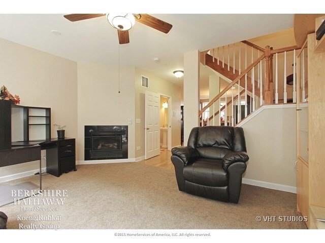 Building Photo - 26 E 14th Pl