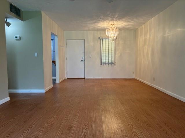 Foto del edificio - 2831 Somerset Dr