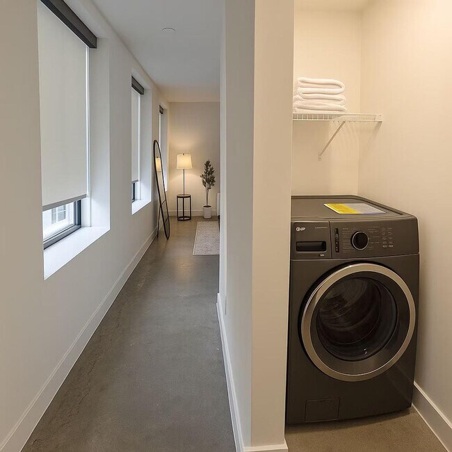 Foto del edificio - 23 W 4th St