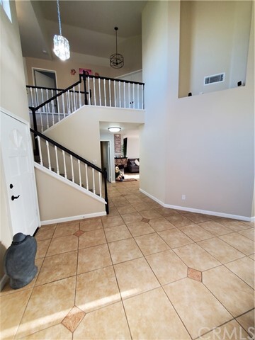 Building Photo - 31055 Larchwood St