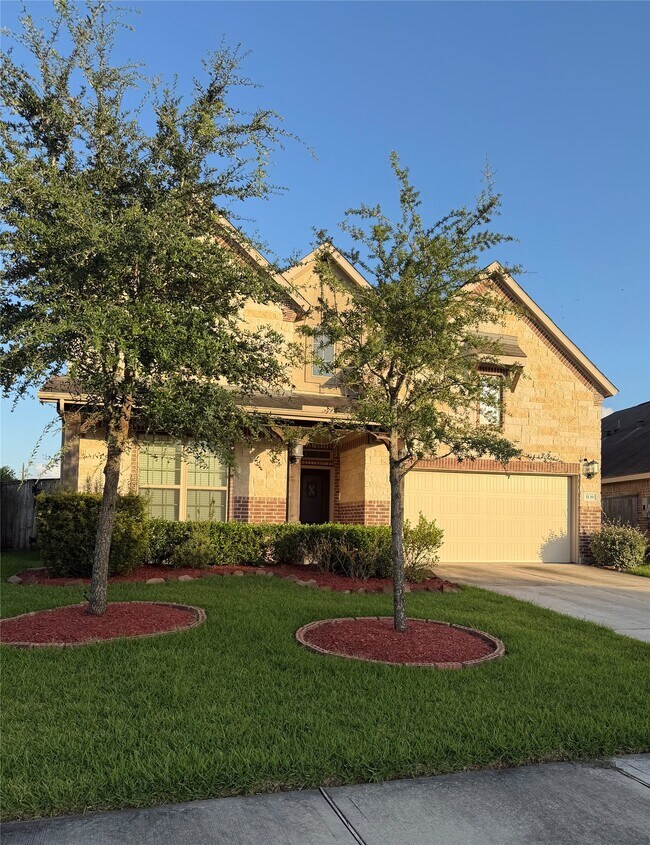 Foto del edificio - 5139 Spring Terrace Ln