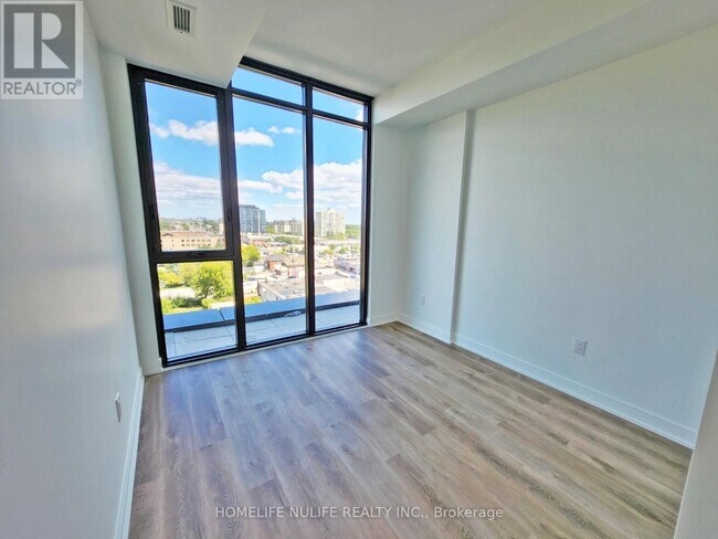 Building Photo - 3009 Novar Rd