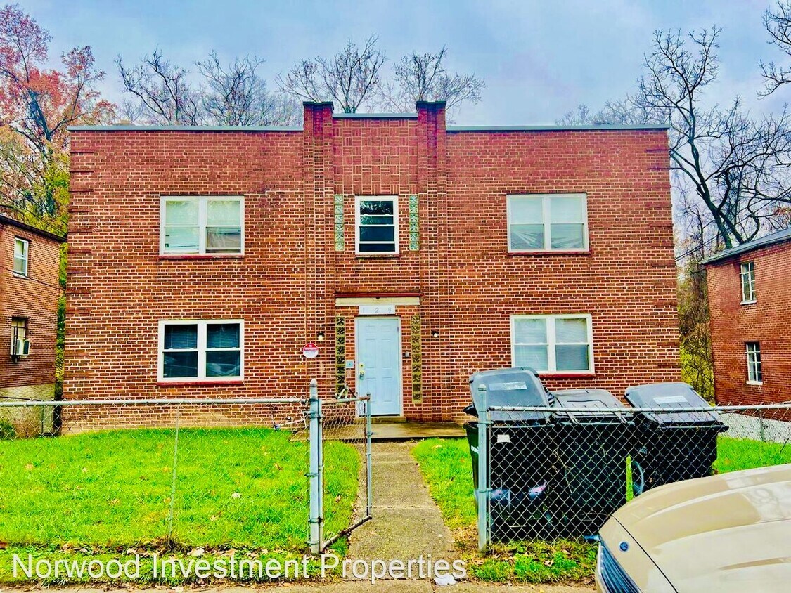Primary Photo - 129 Glenridge Pl