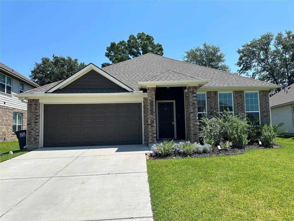 Foto principal - 11920 Sunshine Park Dr N