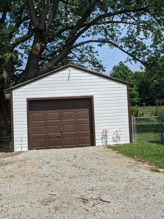 Building Photo - 8464 Morrow-Woodville Rd