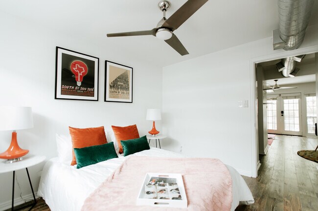 Foto del edificio - 1510 W 6th St