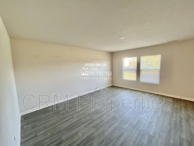 Building Photo - 2253 Roaming Hills Dr