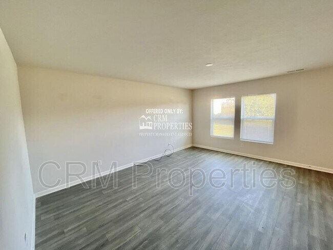 Foto del edificio - 2253 Roaming Hills Dr
