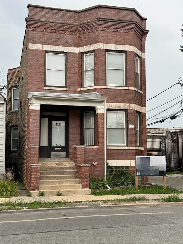 Primary Photo - 1543 W Marquette Rd
