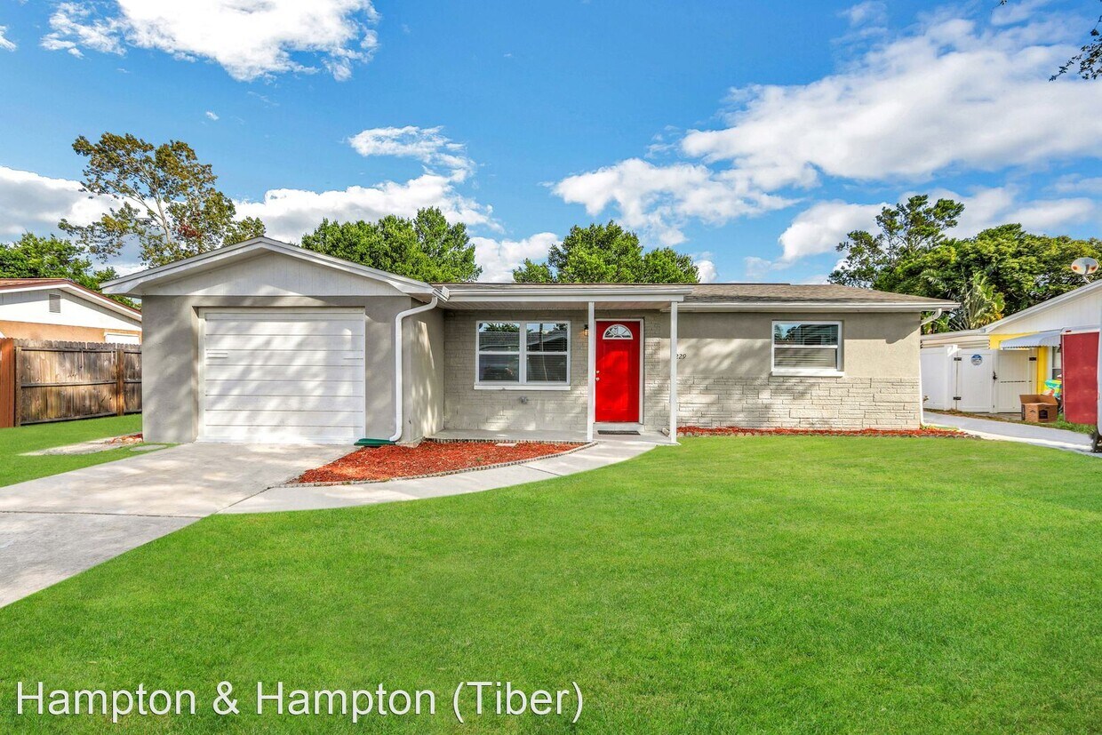 4 br, 1 bath House 3229 MERITA DRIVE House Rental in Holiday, FL