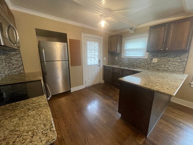 Foto del edificio - 1811 Dimple Ct