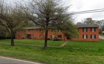 Building Photo - 623 E Solomon St