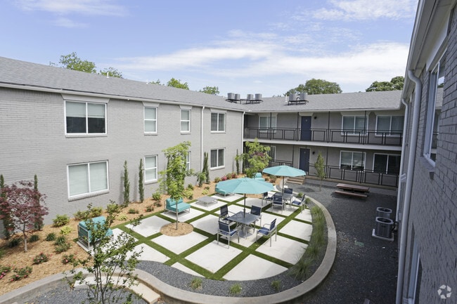 Munger Court 4627 Munger Ave Dallas TX 75204 Apartments com Munger Court 4627 Munger Ave Dallas TX 75204 Apartments com