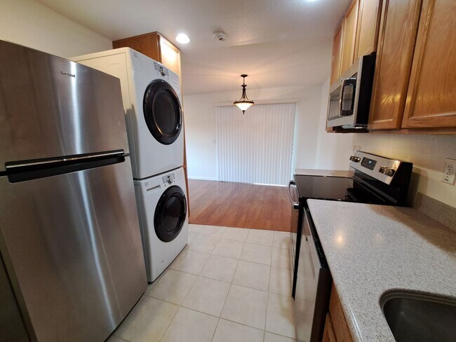Building Photo - Affordable, Updated, & Ready to Move In!