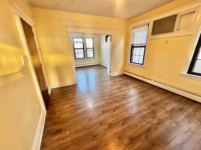 Foto del edificio - 213 Gates Ave