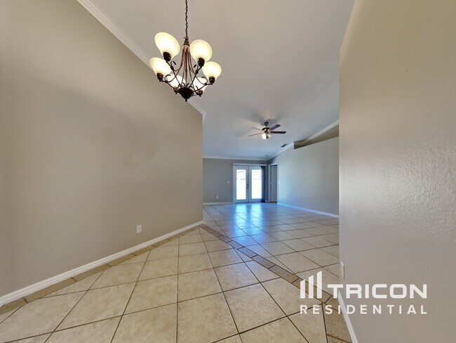 Building Photo - 4710 S Dawnmeadow Ct