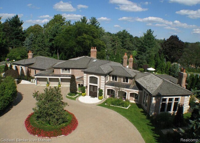 Foto del edificio - 362 Keswick Rd