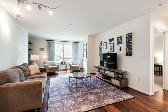 Foto del edificio - Luxury Condo at Park Terrace