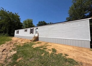 Building Photo - 1014 Pin Oak Ln