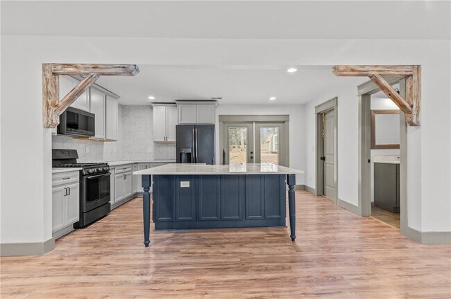 Foto del edificio - 4409 Doc Sams Rd