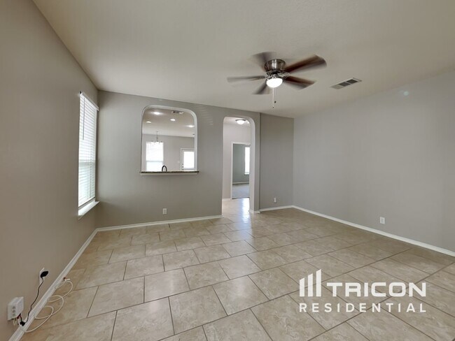Building Photo - 8723 Emerald Sky Drive San Antonio TX