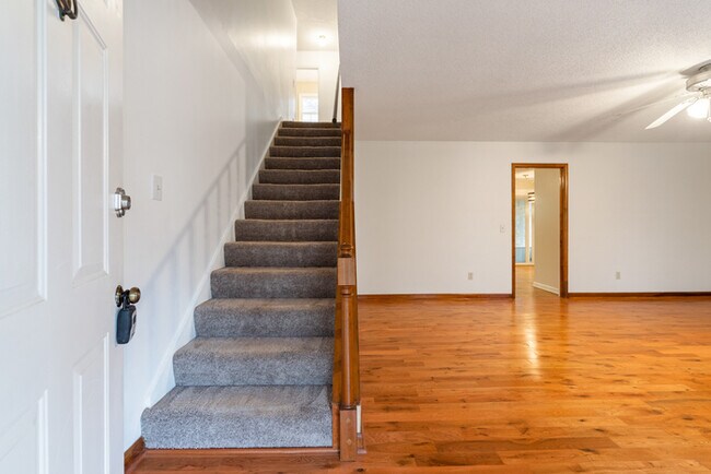 Building Photo - 143 Stone Mill Ln NW