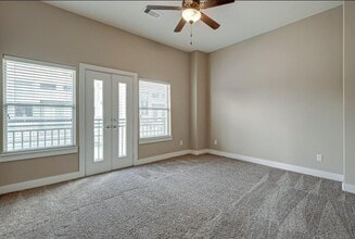 Building Photo - 1215 Wentworth St