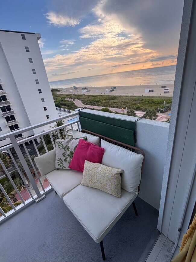 Foto del edificio - 345 Ocean Dr