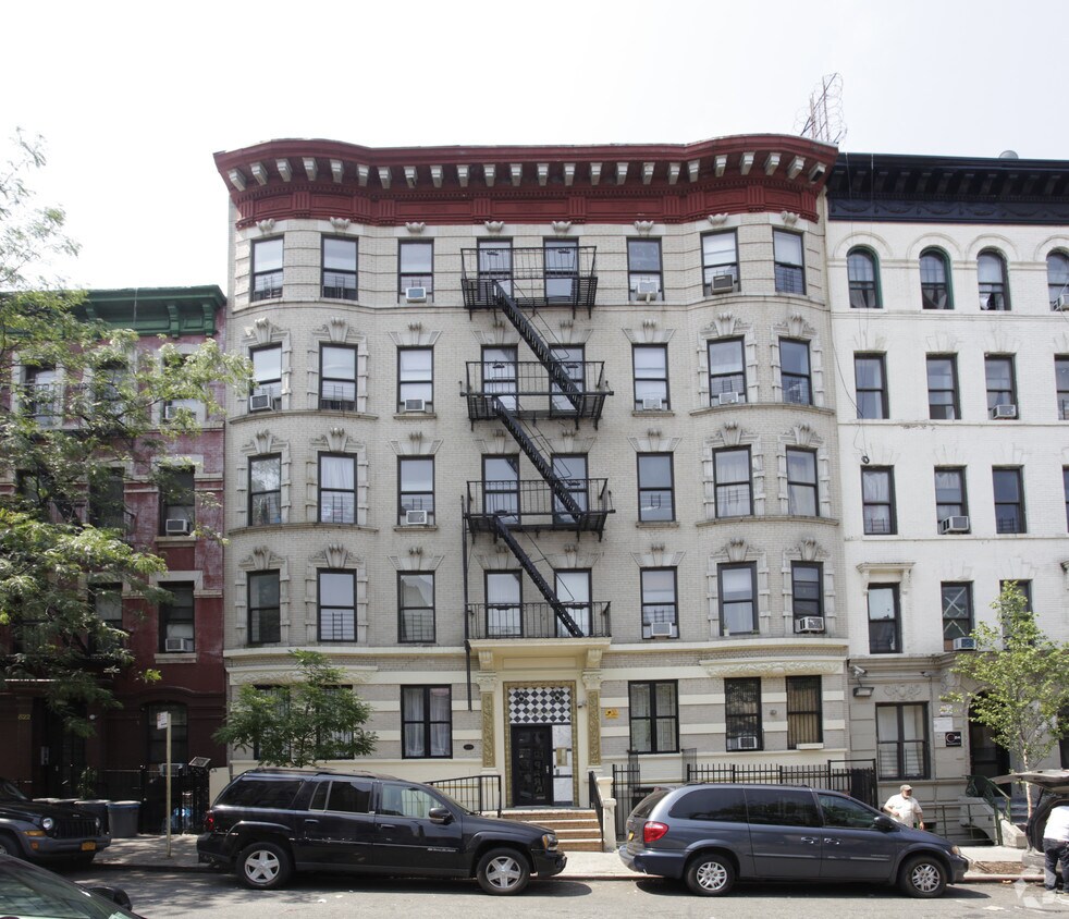 Building Photo - 524-526 W 159th St
