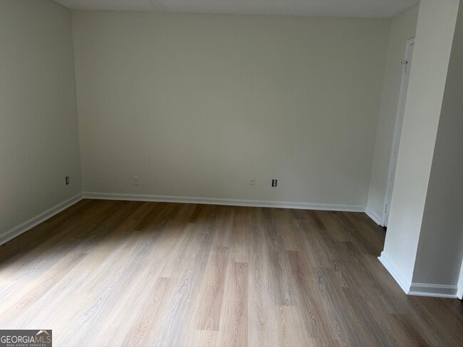 Building Photo - 2128 Terrace Club Ct