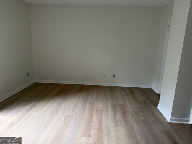 Foto del edificio - 2128 Terrace Club Ct